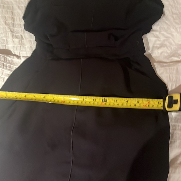 ✨HP✨ Wilfred (Aritzia) Leila Dress. Black, 2, EUC! Pockets, open back. Stunning! - Picture 11 of 12